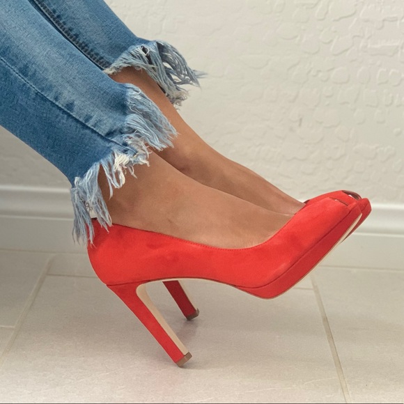 NIB Red Kid Suede Peep Toe Heeled Pump - Picture 4 of 8